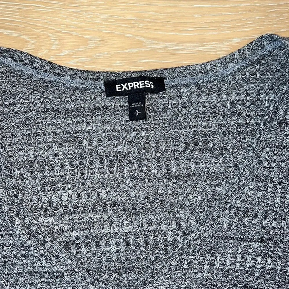 Express Gray Knit Tank Top Deep V Tie Waist Casual Top Sweater Shirt Size Small - Picture 2 of 7